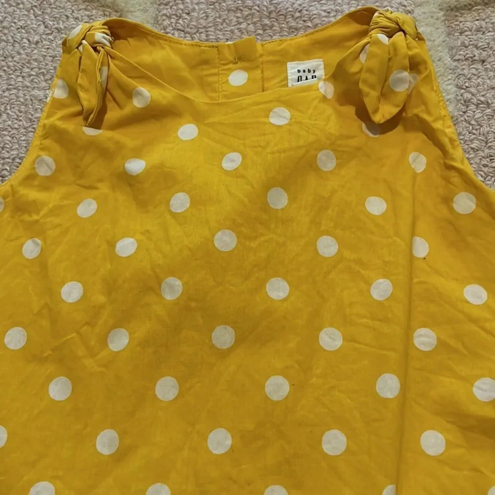 Gap yellow polka dot dress